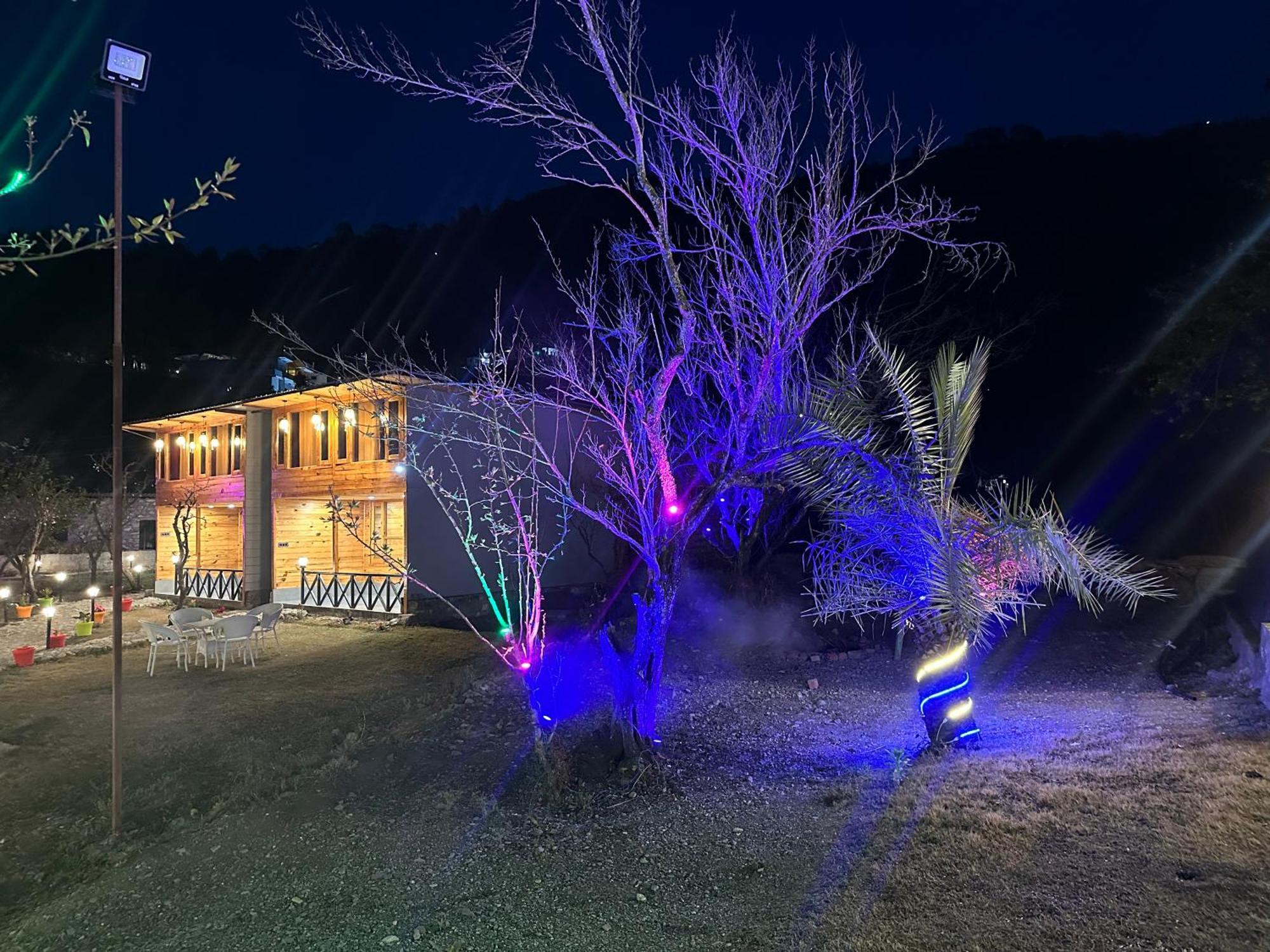 Cabana Riverside Resort - Kainchi Dham Nainital Exterior foto
