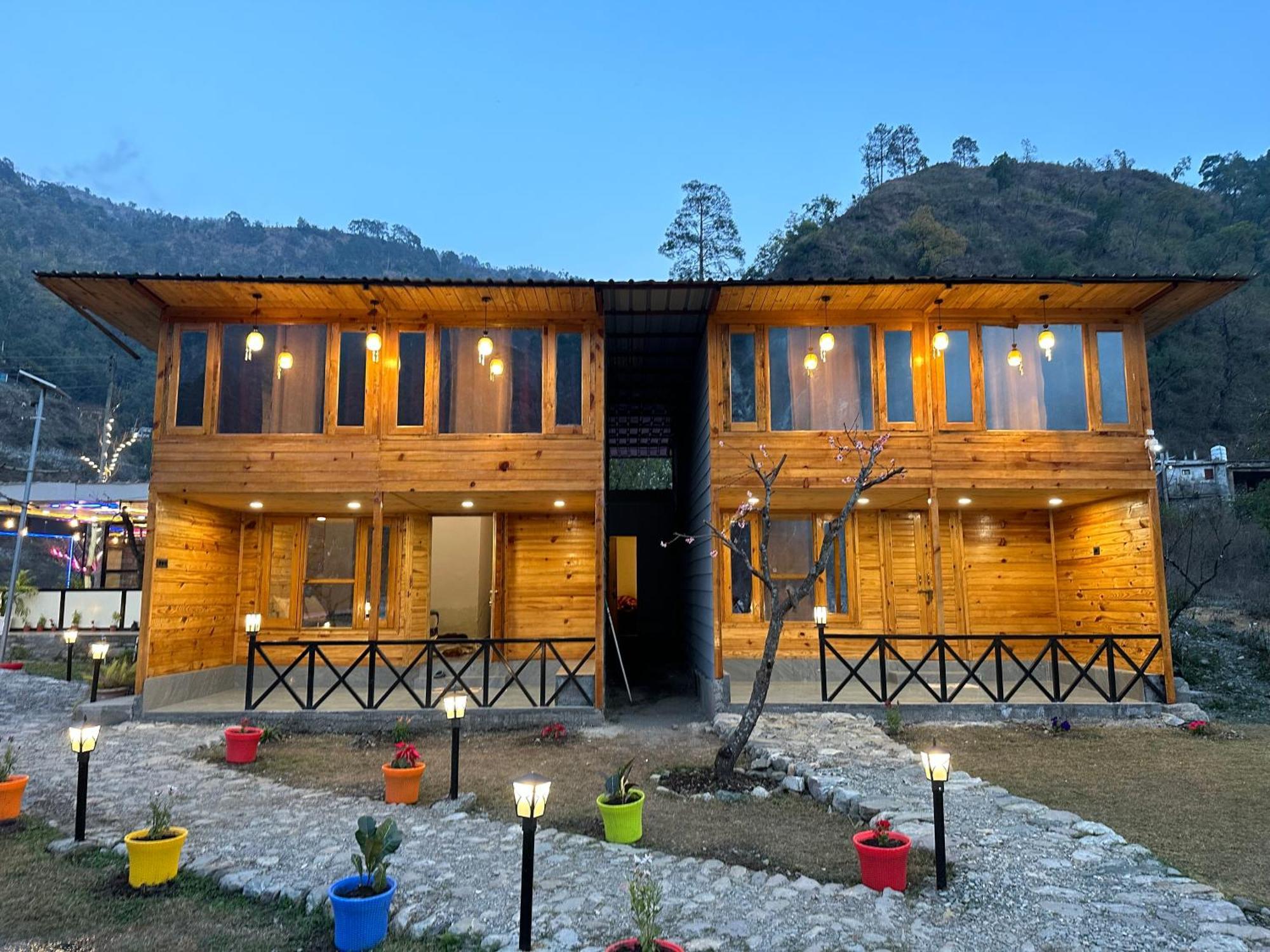 Cabana Riverside Resort - Kainchi Dham Nainital Exterior foto